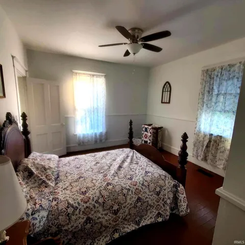 $184,000 | 227 South 7th Street, Vincennes, IN 47591