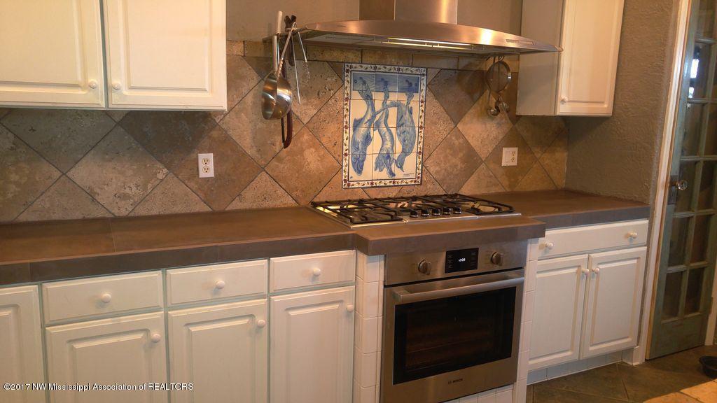 6200 Yellow Dog Road Senatobia, MS 38668 - Photo 14 of 27 ISek0iiaz3dna61000000000