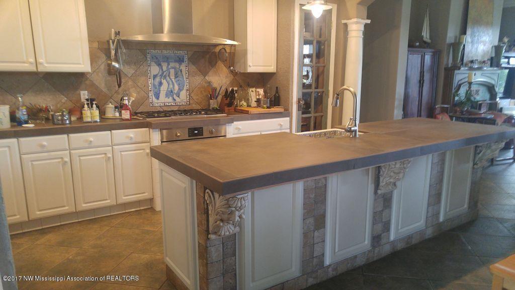 6200 Yellow Dog Road Senatobia, MS 38668 - Photo 15 of 27 ISewdgreu07qc61000000000