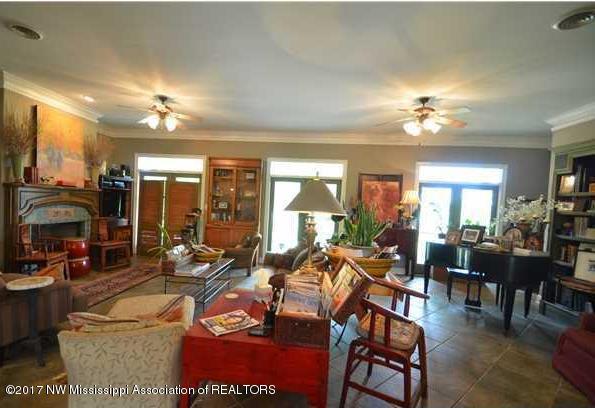 6200 Yellow Dog Road Senatobia, MS 38668 - Photo 8 of 27 20160715032607992322000000-o