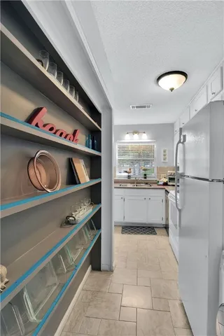 $410,000 | 425 Magnolia Avenue, Unit C, St. Simons Island, GA 31522