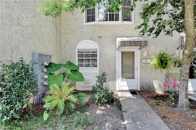 $410,000 | 425 Magnolia Avenue, Unit C, St. Simons Island, GA 31522