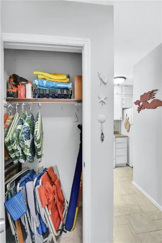 $410,000 | 425 Magnolia Avenue, Unit C, St. Simons Island, GA 31522