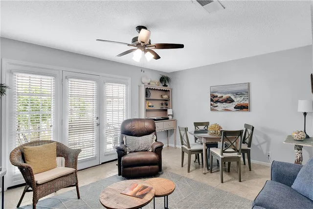 $410,000 | 425 Magnolia Avenue, Unit C, St. Simons Island, GA 31522