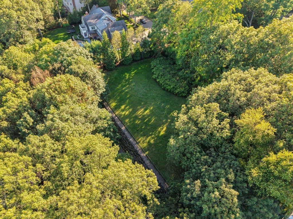 33 Boulder Road Wellesley, MA 02481 - Photo 4 of 6