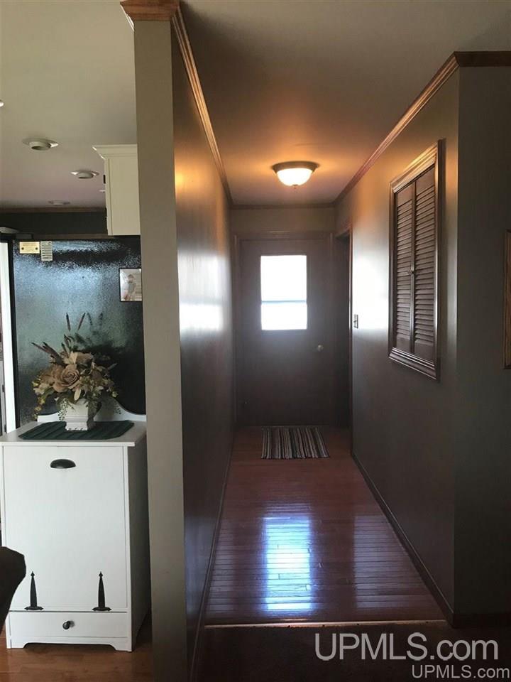 2710 County Road North Florence, WI 54121 - Photo 2 of 39 Gallery Image 2