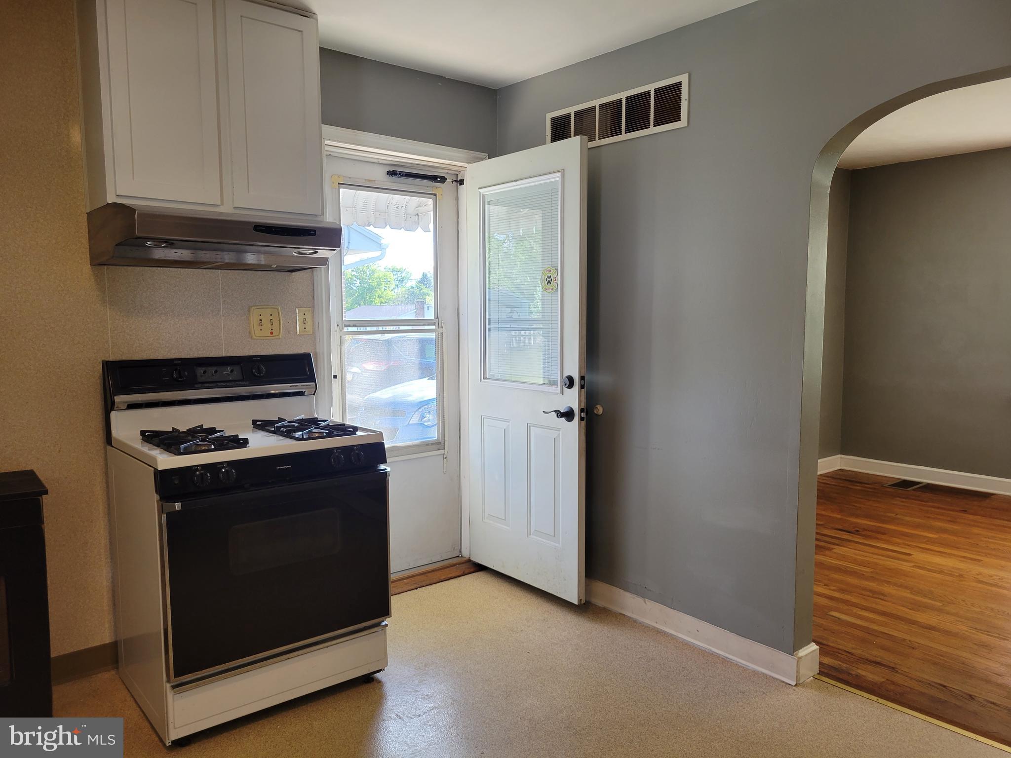2254 Willow Road York, PA 17408 - Photo 19 of 46