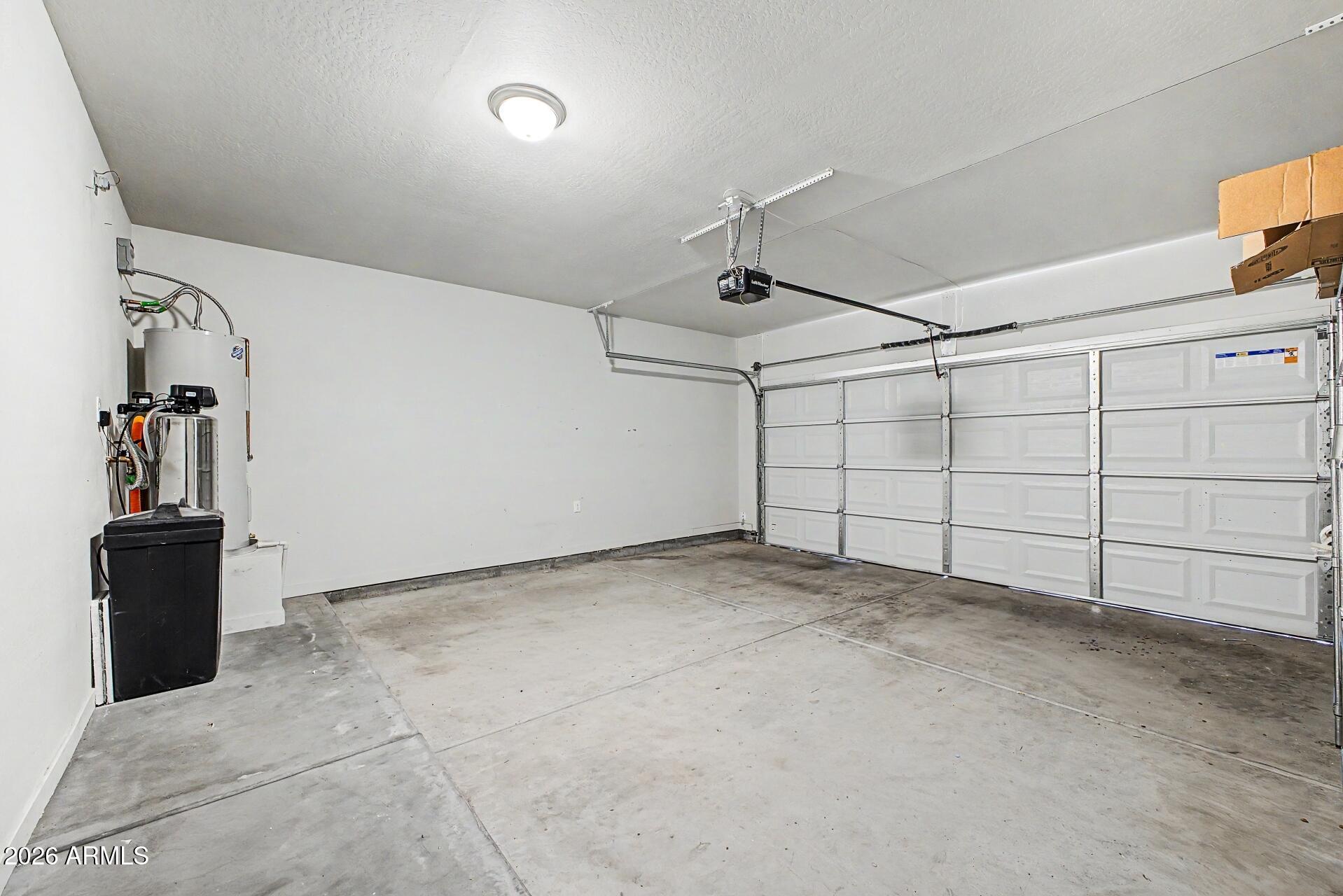 630 West Beverly Rd. Phoenix, AZ 85041 - Photo 21 of 26 Oversized 2 car gagage
