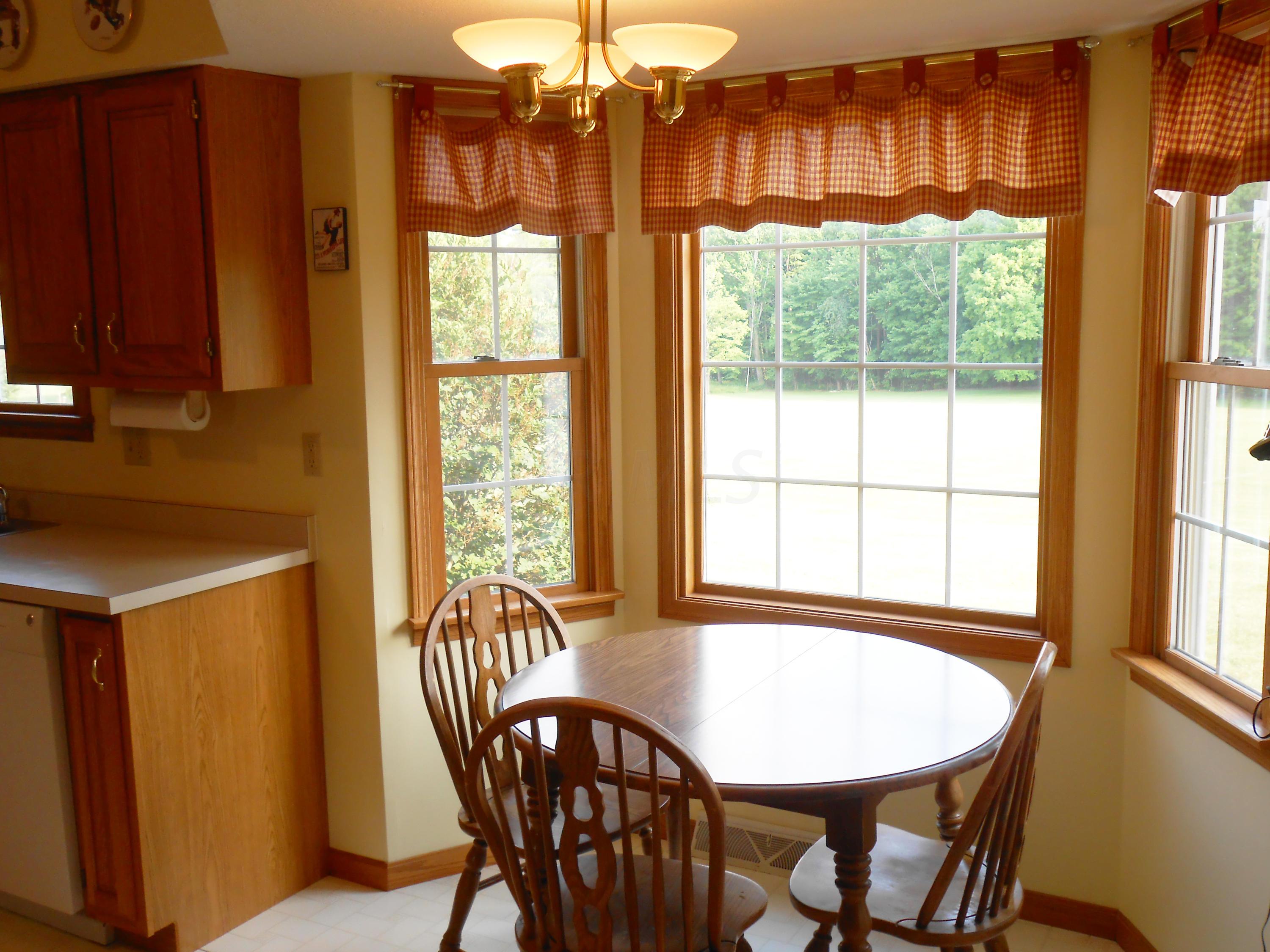 18402 Utica Road Utica, OH 43080 - Photo 11 of 27 Gallery Image 11