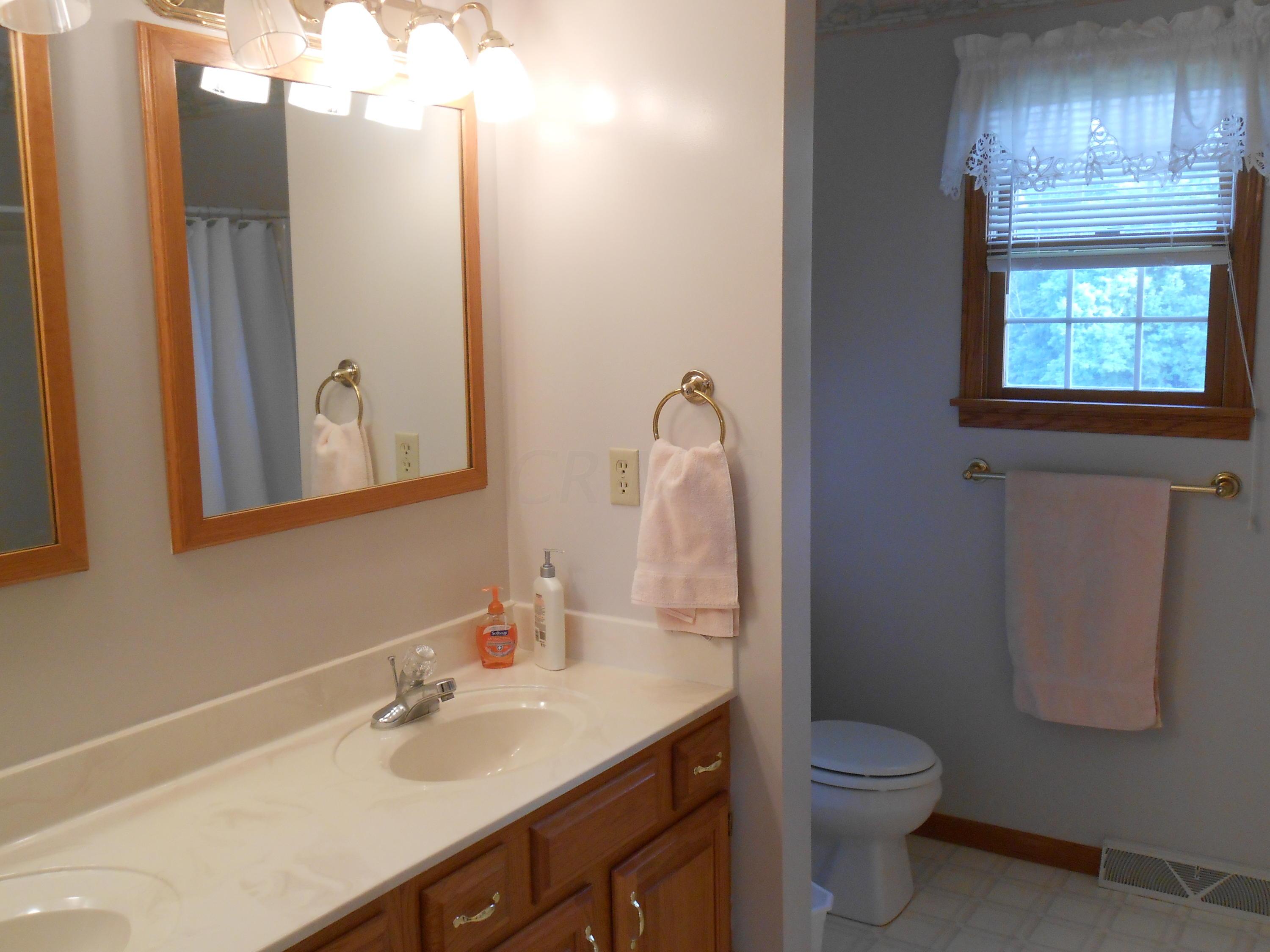 18402 Utica Road Utica, OH 43080 - Photo 18 of 27 Gallery Image 18