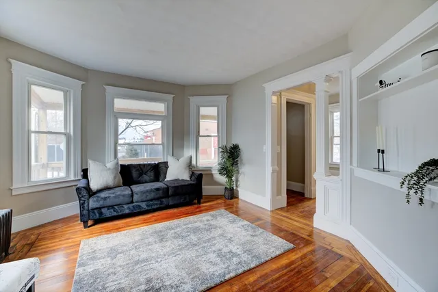 $339,987 | 27 Ormond Street, Springfield, MA 01108