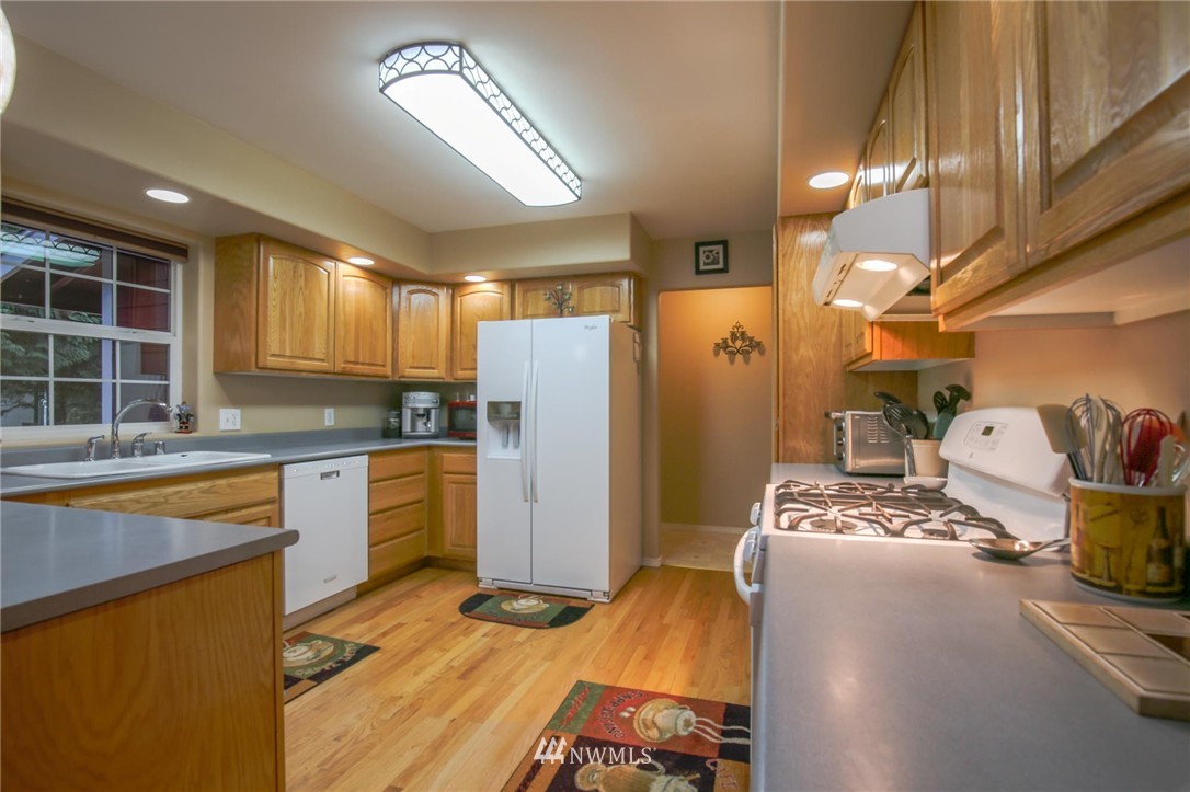 4145 Red Cedar Road Blaine, WA 98230 - Photo 16 of 25