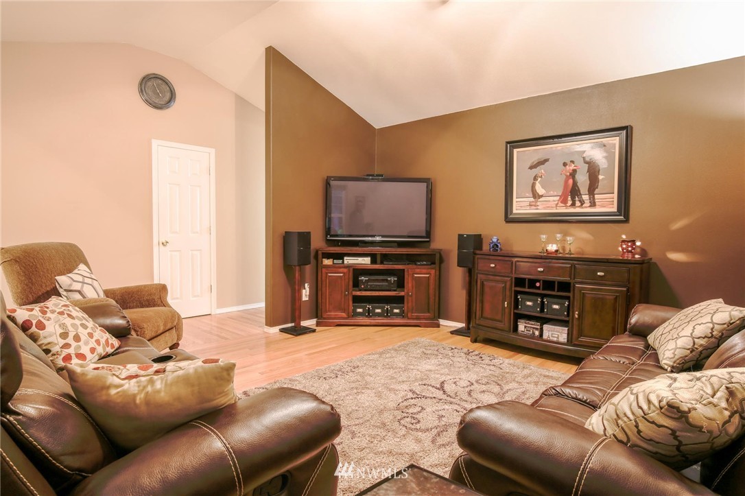 4145 Red Cedar Road Blaine, WA 98230 - Photo 23 of 25