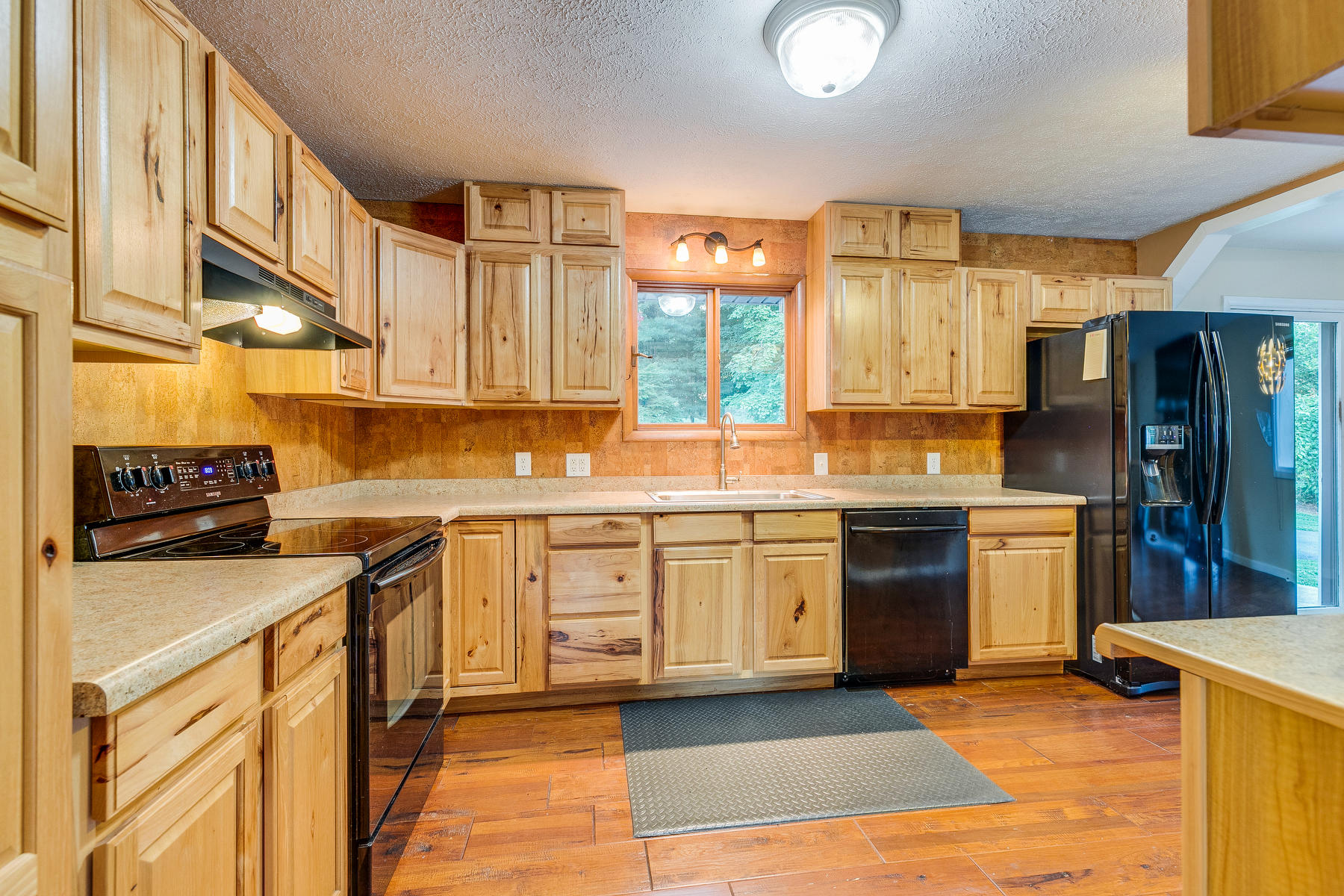152 Rippling Run Road Kingsport, TN 37663 - Photo 18 of 47 018