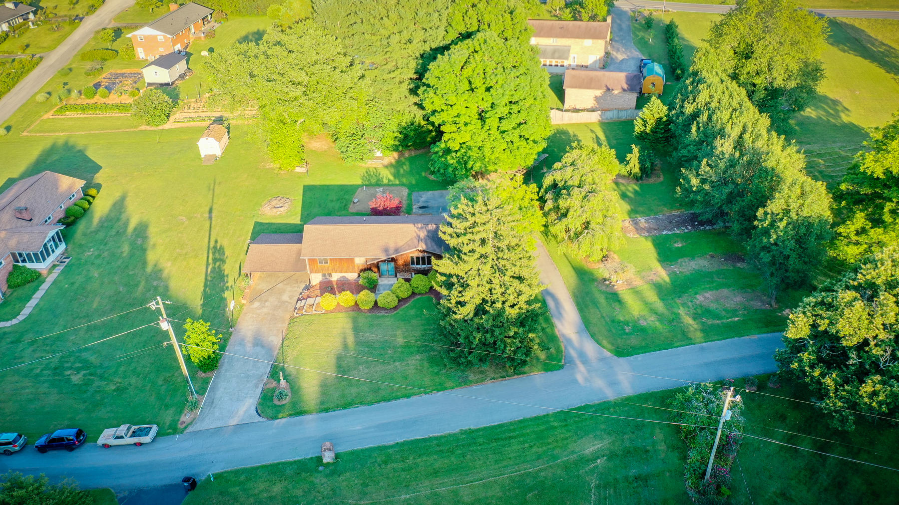 152 Rippling Run Road Kingsport, TN 37663 - Photo 43 of 47 101