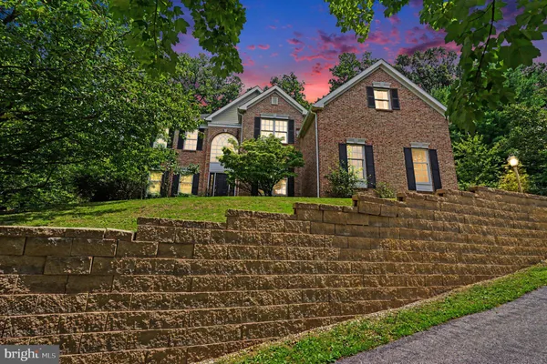 $850,000 | 505 Springview Lane, Phoenixville, PA 19460