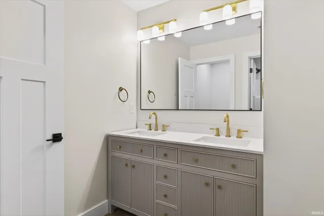 $509,900 | 7600 West Saddle Gate Drive, Bloomington, IN 47404