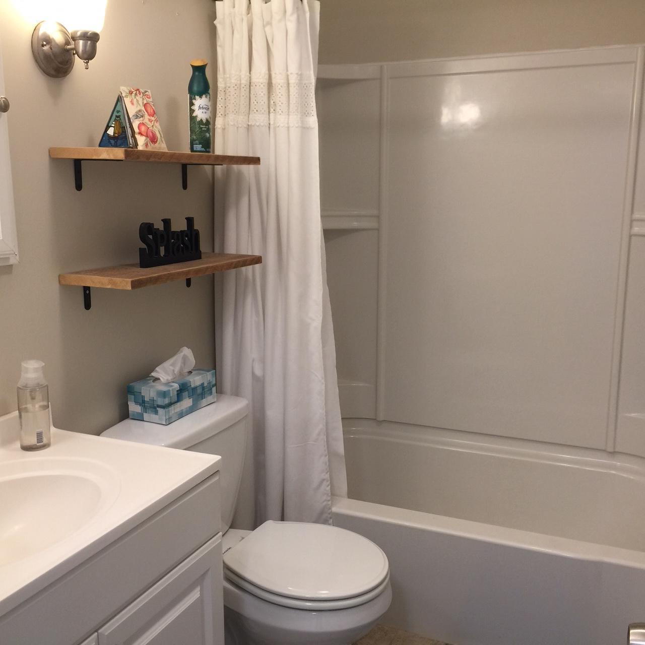 173 Thornton Road Bangor, ME 04401 - Photo 5 of 17 IMG_1225