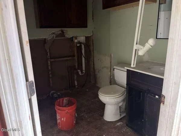 $99,000 | 55 Academy Street, Cambridge, NY 12816