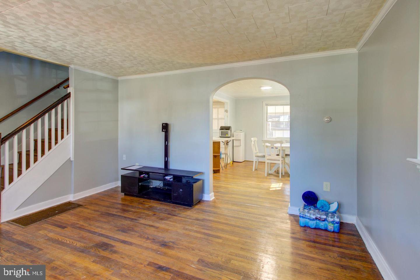 824 Wabank Road Lancaster, PA 17603 - Photo 3 of 8 Gallery Image 3
