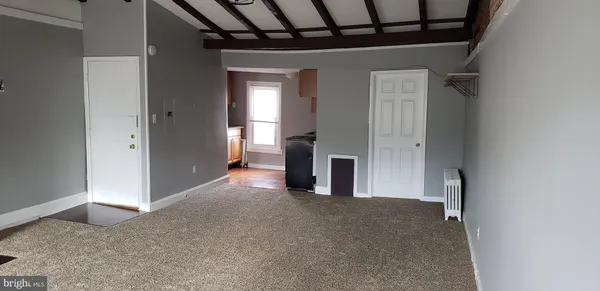 $1,100 | 4329 Main Street, Unit 3, Philadelphia, PA 19127