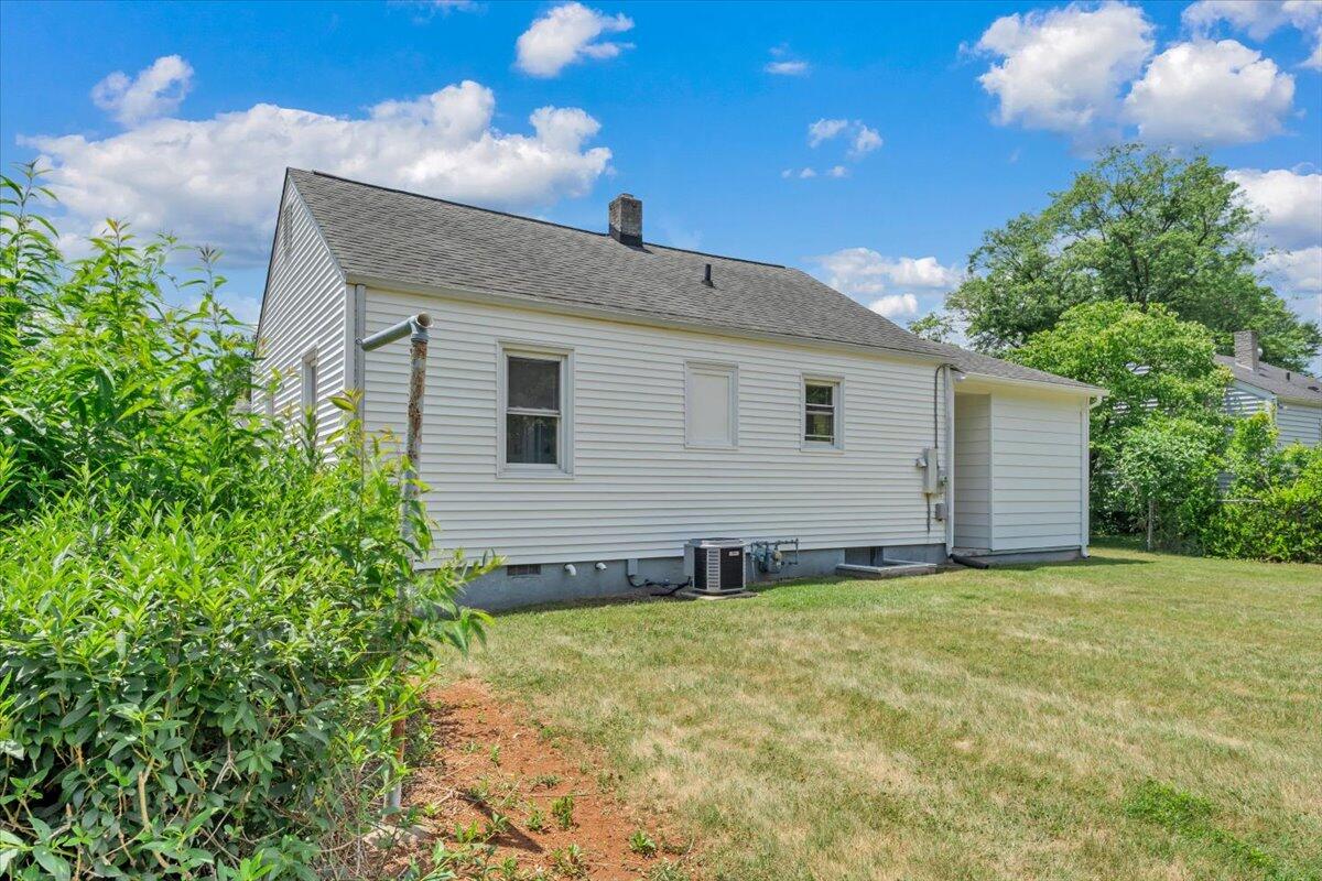 4933 Hildebrand Road Northwest Roanoke, VA 24012 - Photo 19 of 29 19-MIB04599