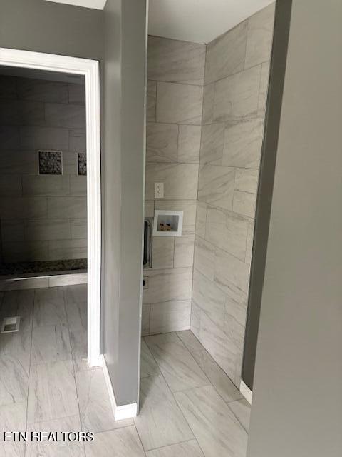 191 North Purdue Avenue Oak Ridge, TN 37830 - Photo 4 of 9 IMG_4439