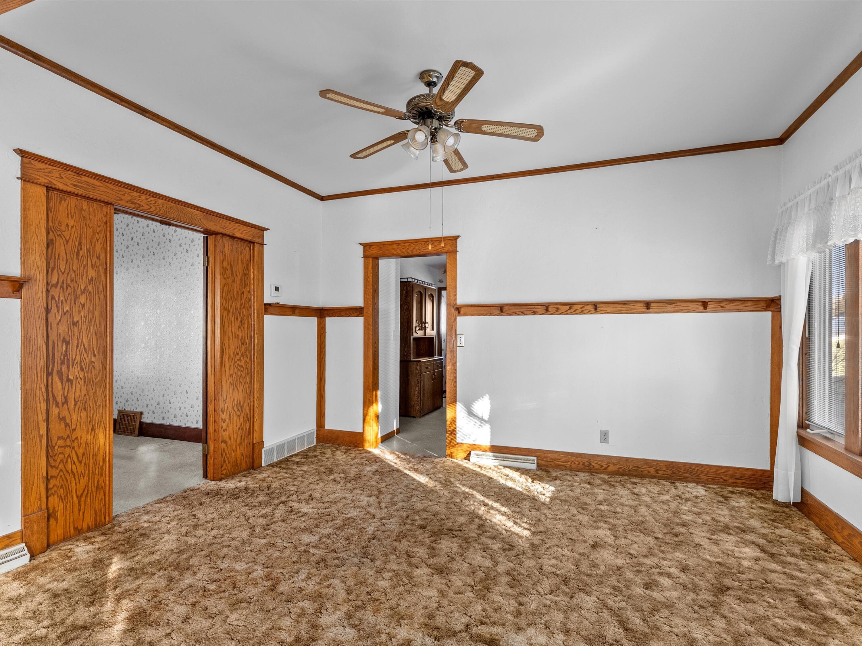 923 North 8th Street Manitowoc, WI 54220 - Photo 13 of 31 Dining room