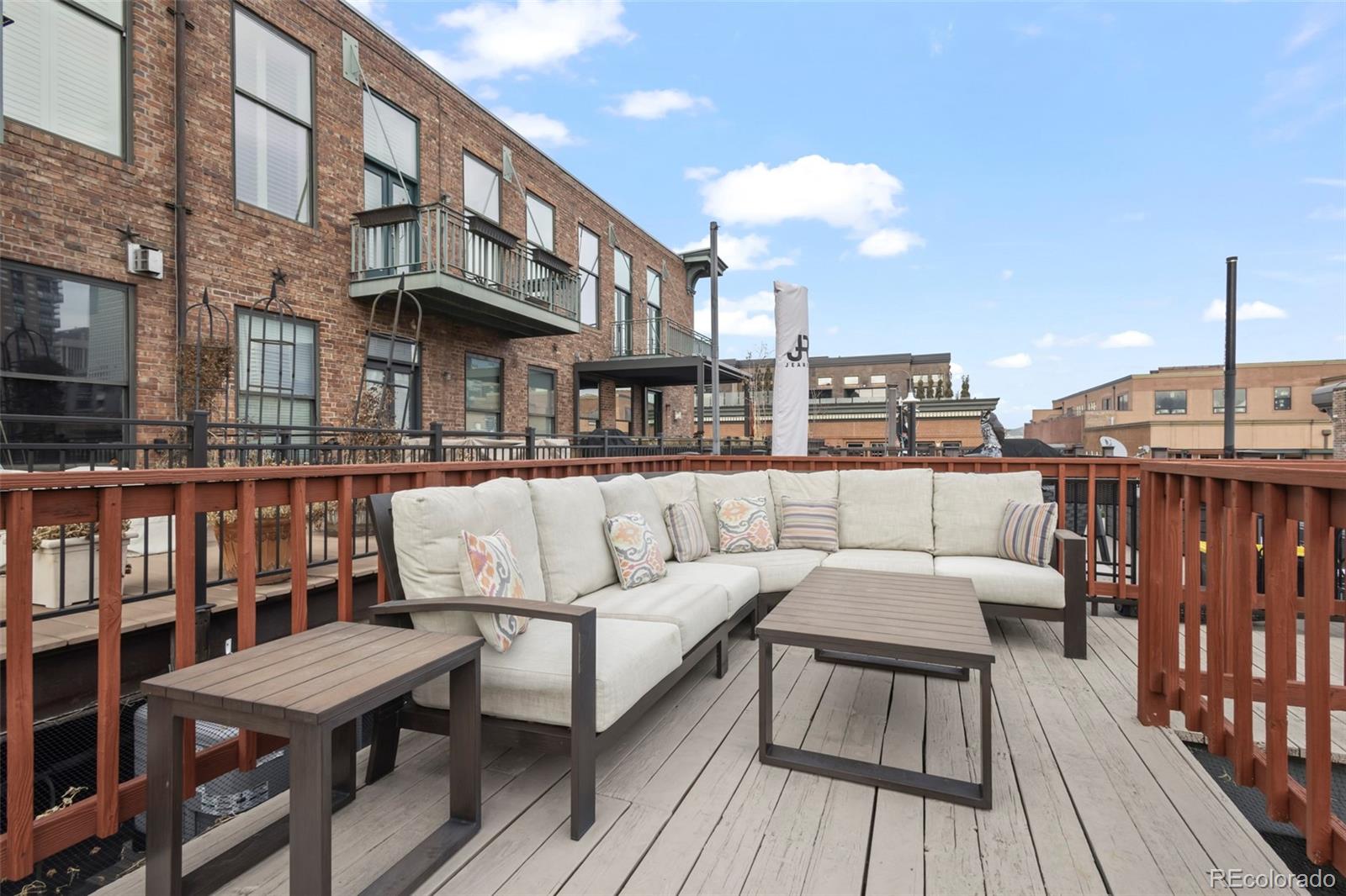 1450 Wynkoop Street, Unit 3F Denver, CO 80202 - Photo 18 of 29 a building outdoor space with patio furniture
