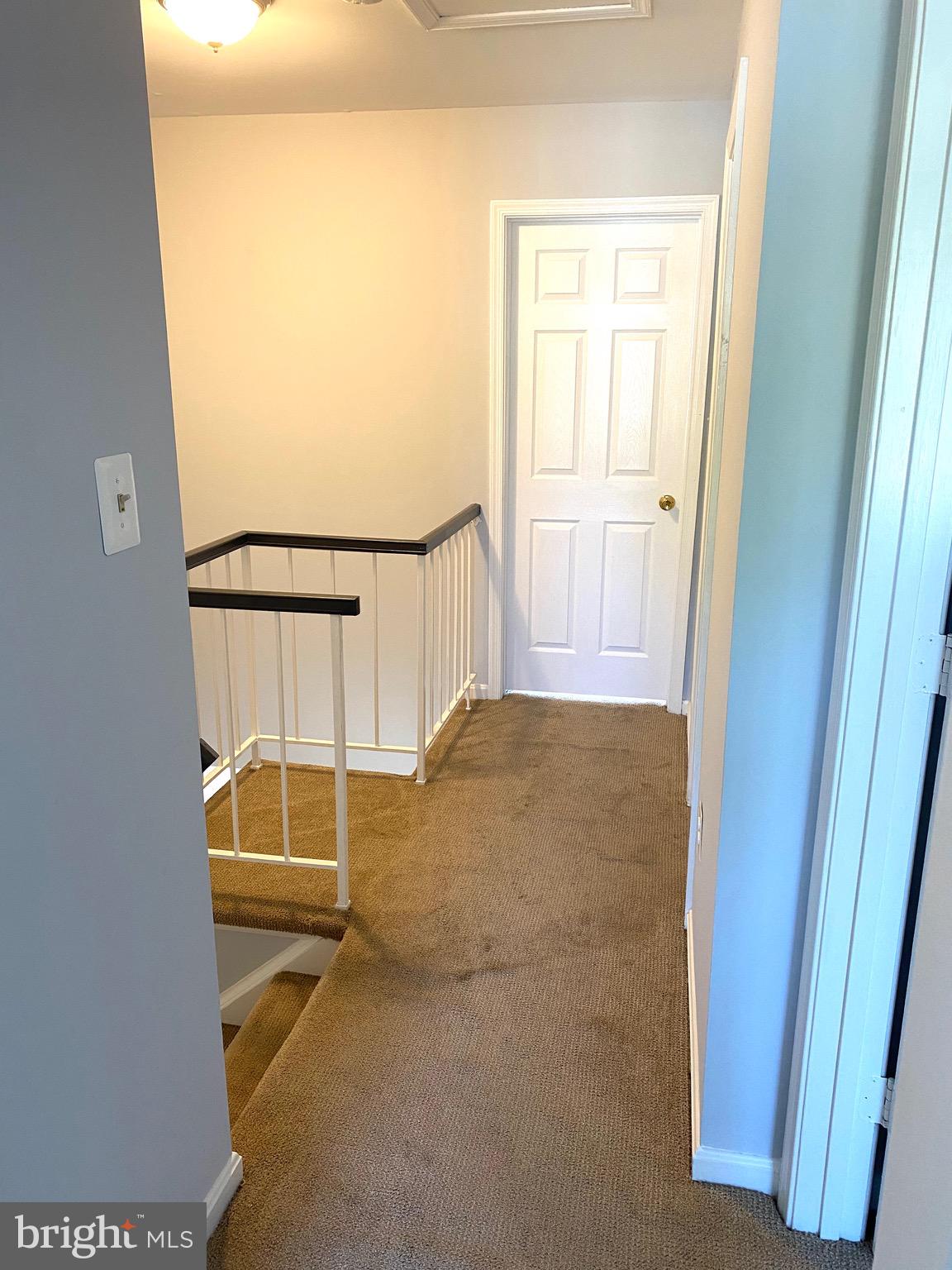 8081 Barcarole Court Springfield, VA 22153 - Photo 23 of 64 Upper floor hallway