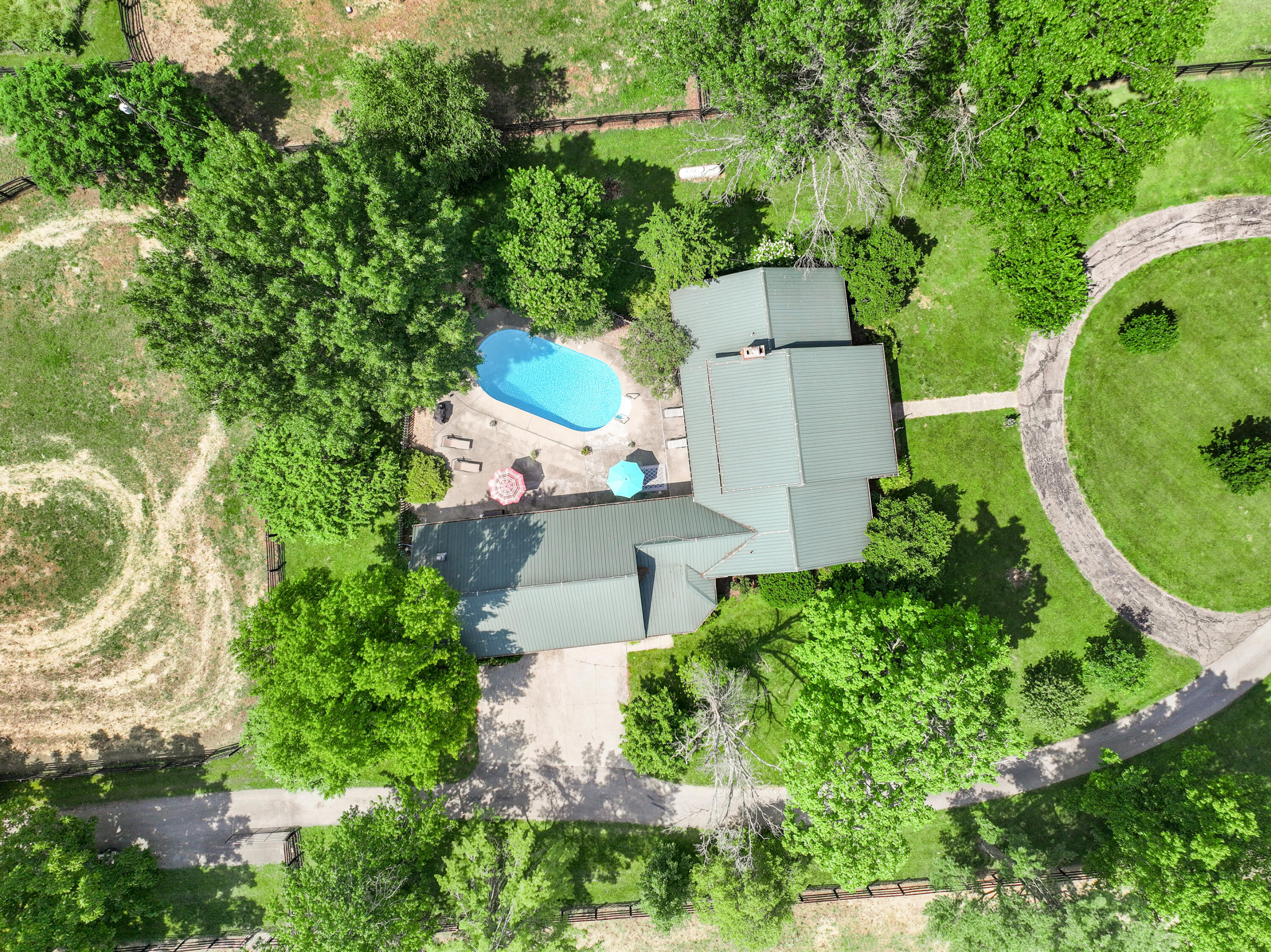 255 Shryocks Ferry Road Versailles, KY 40383 - Photo 67 of 91 DJI_20260526033816_0009_D