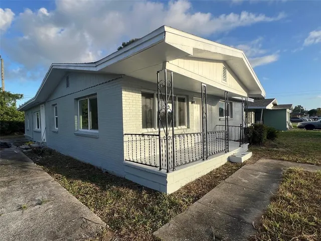 $1,800 | 614 Paw Paw Avenue, Cocoa, FL 32922