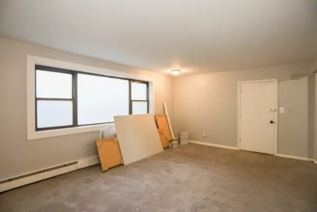 $2,000 | 9016 Lamon Avenue, Unit GN, Skokie, IL 60077