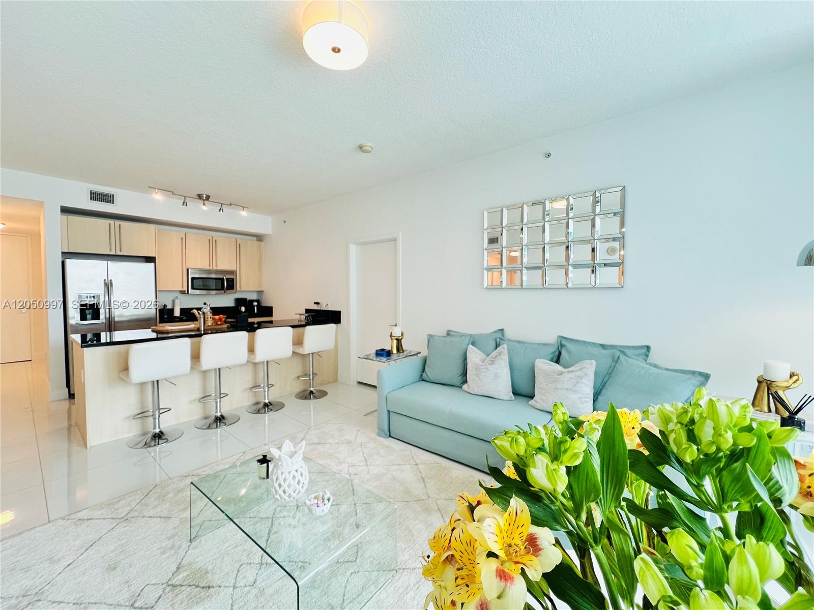 79 Southwest 12th Street, Unit 1510S Miami, FL 33130 - Photo 9 of 56