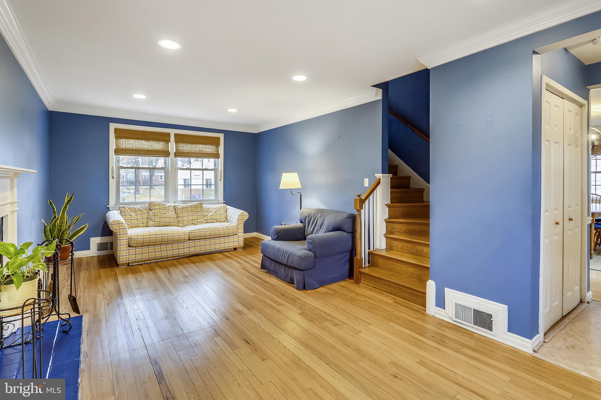 2707 Spencer Road Chevy Chase, MD 20815 - Photo 10 of 30 sun filled living room