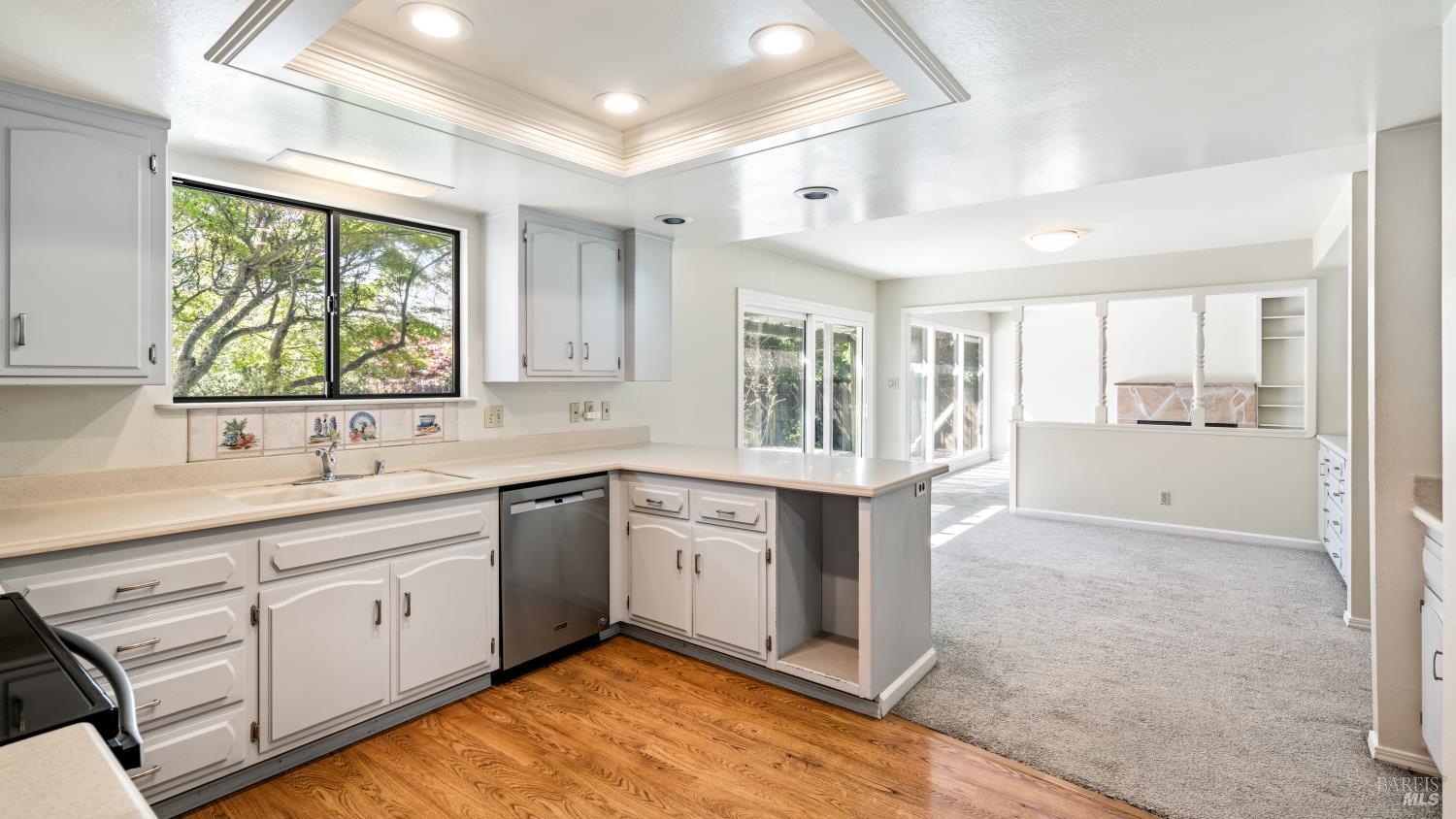 753 Nebraska Drive Santa Rosa, CA 95405 - Photo 10 of 41