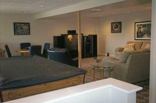 1140 Old Farm Road Lawrence, PA 15055 - Photo 6 of 8 Gallery Image 6