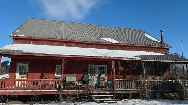 2029 Perry Highway Volant, PA 16156 - Photo 7 of 30 a front view of house