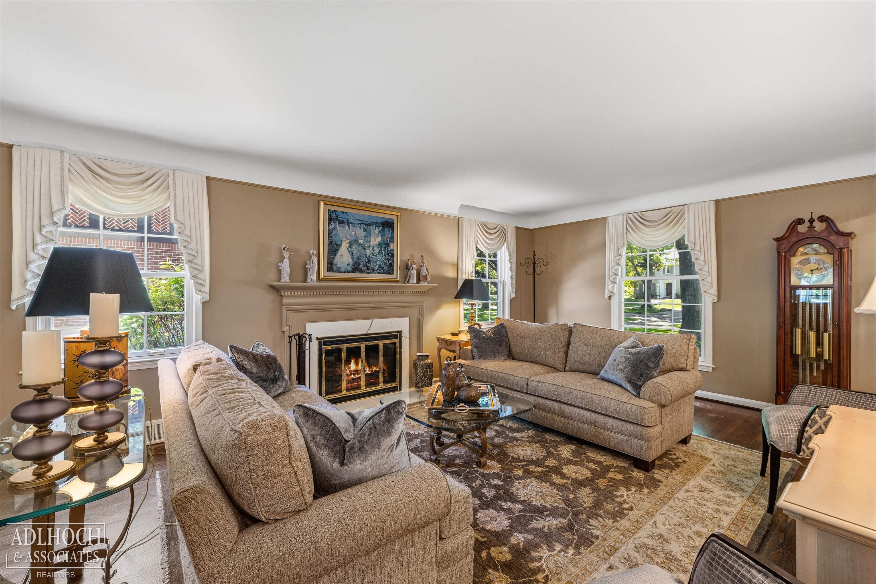 1254 Berkshire Road Grosse Pointe, MI 48230 - Photo 12 of 36
