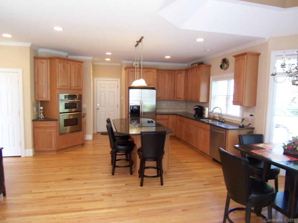 250 Hemmingway Lane Fort Mill, SC 29708 - Photo 9 of 24