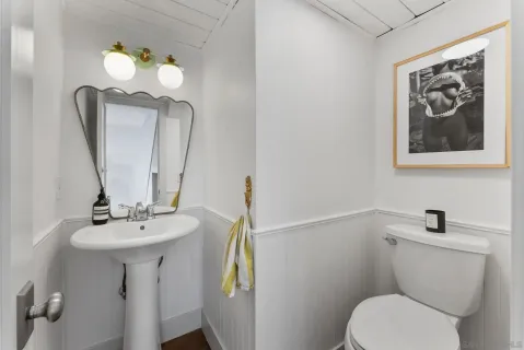 $1,799,000 | 144 Coop Court, Encinitas, CA 92024