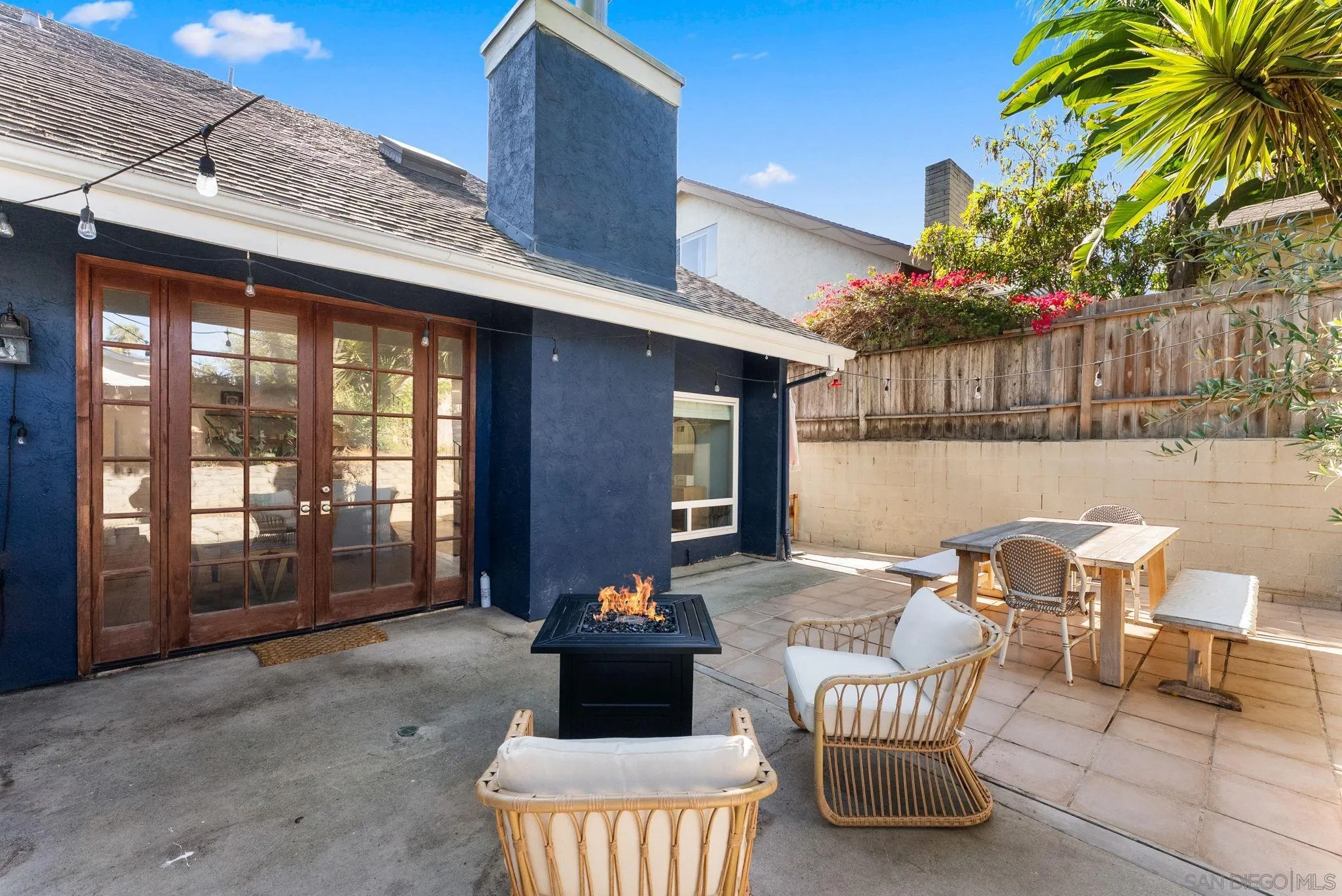 144 Coop Court Encinitas, CA 92024 - Photo 22 of 28 a outdoor space with patio furniture