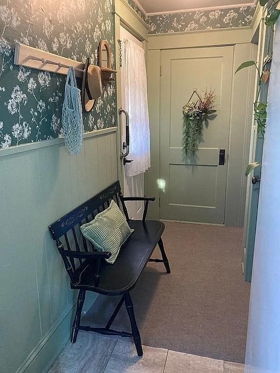 270 Wendell Depot Road Wendell, MA 01379 - Photo 6 of 42 a balcony with table and chairs