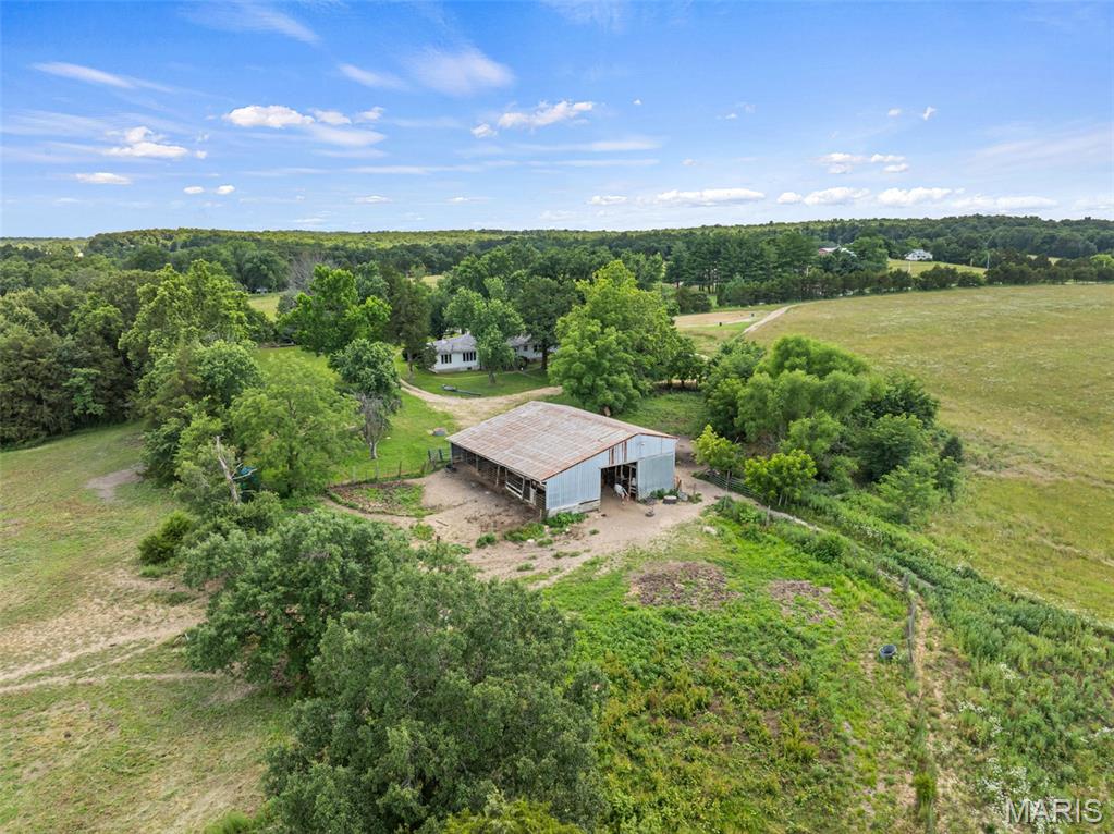 3951 Project Road Lonedell, MO 63060 - Photo 3 of 17