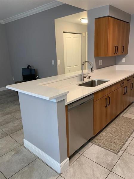 6020 West Sample Road, Unit 105 Coral Springs, FL 33067 - Photo 9 of 50 6020 W Sample Rd # 105 Coral Springs kit