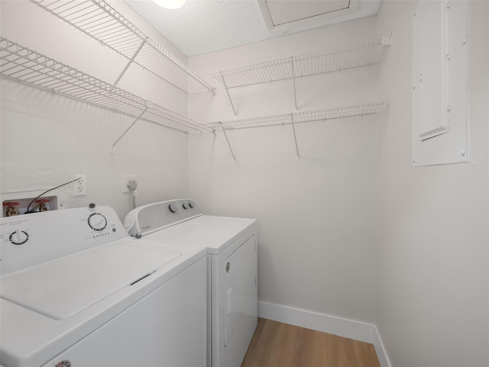 281 Springdale Circle Palm Springs, FL 33461 - Photo 12 of 15 Photo 12