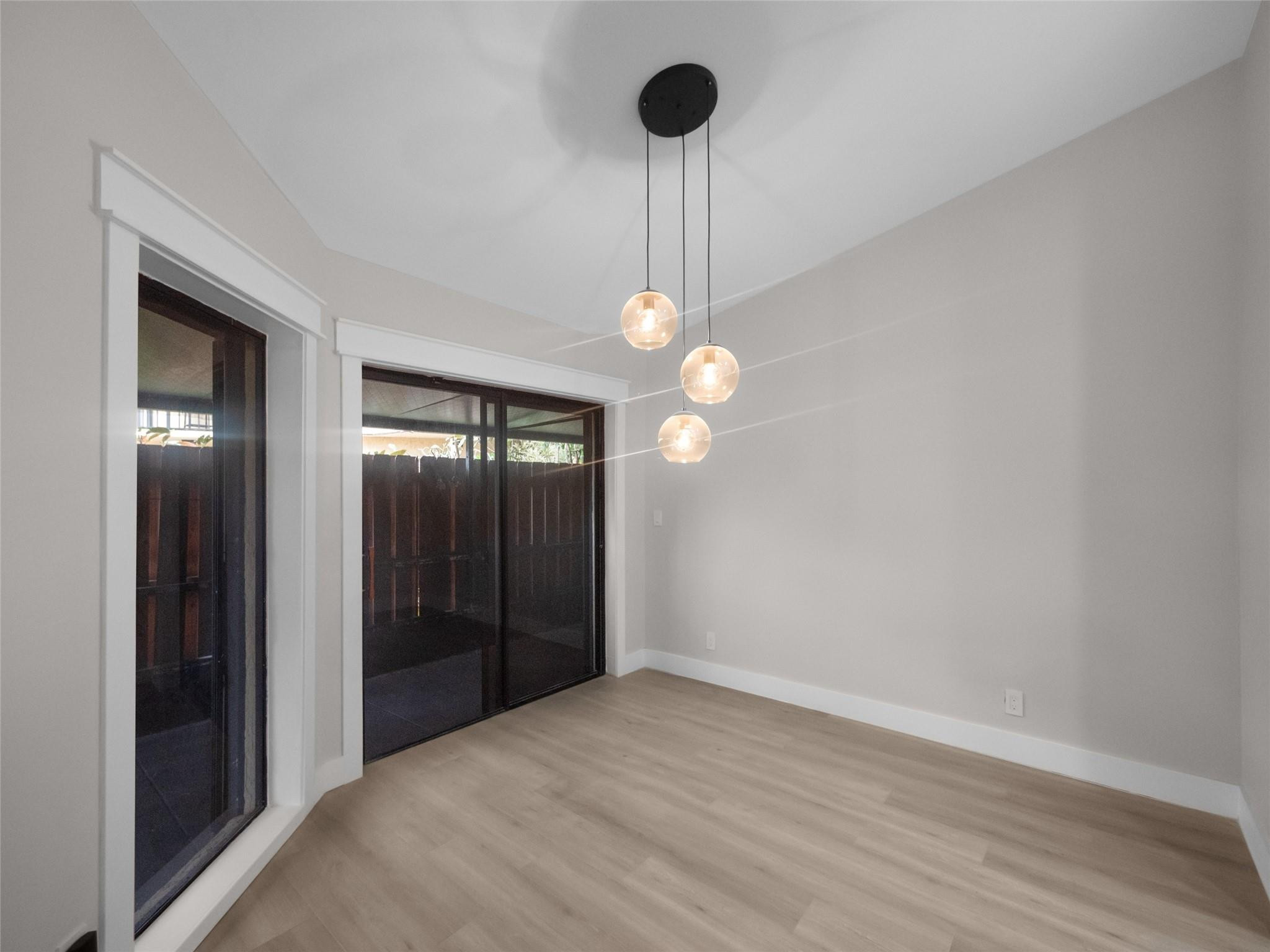 281 Springdale Circle Palm Springs, FL 33461 - Photo 5 of 15 Photo 5