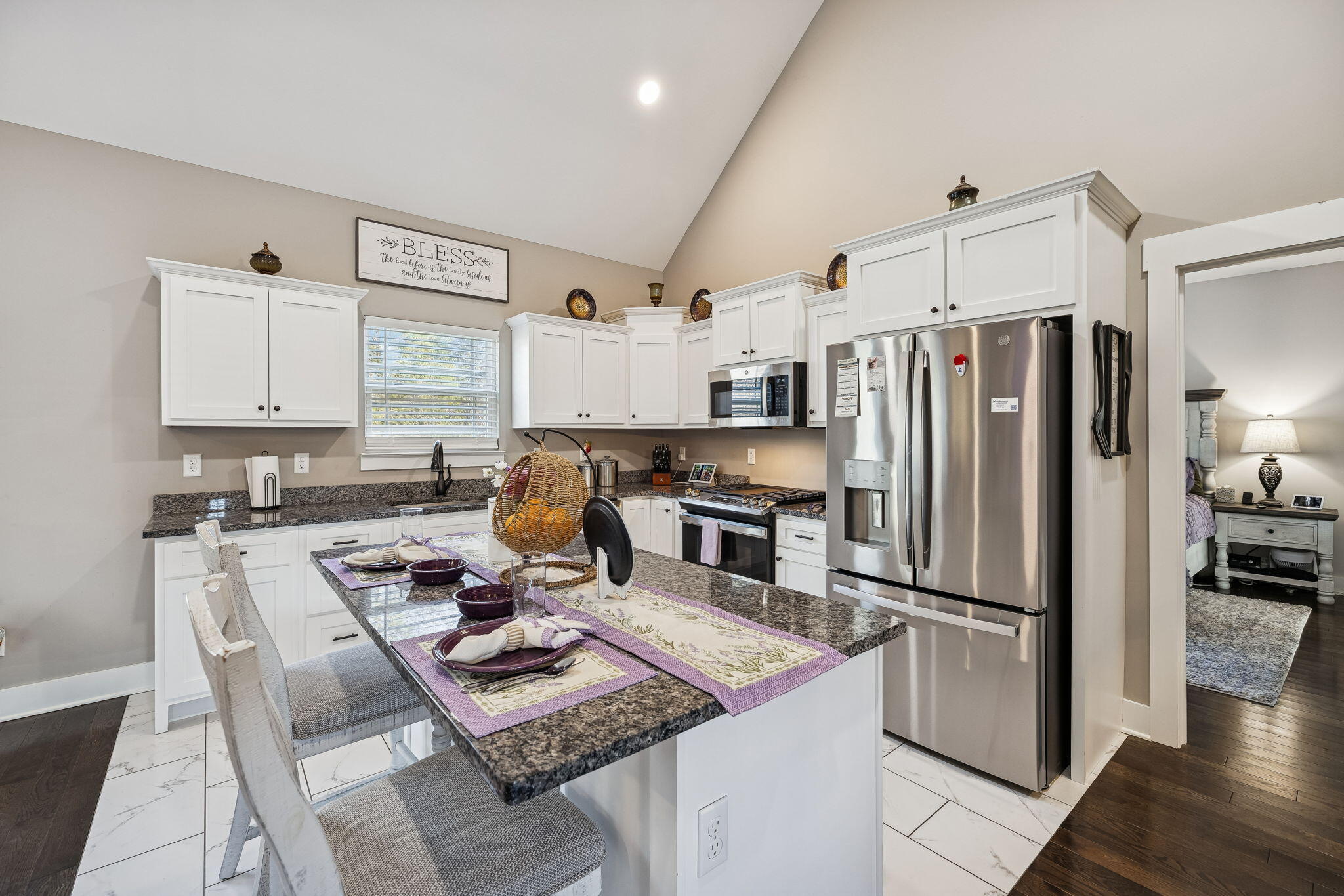 5599 Caney Ridge Circle Ooltewah, TN 37363 - Photo 16 of 60 Kitchen