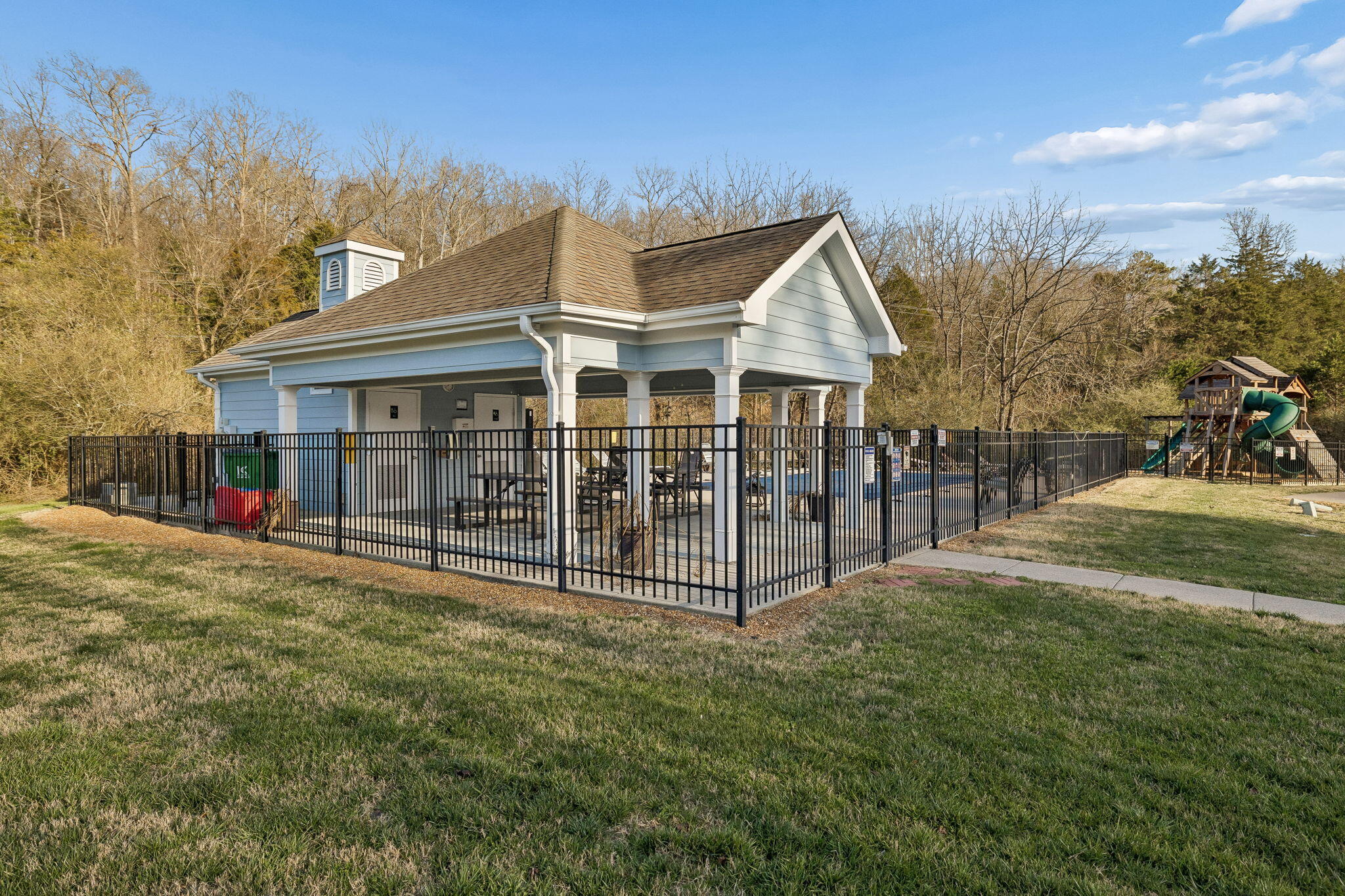 5599 Caney Ridge Circle Ooltewah, TN 37363 - Photo 39 of 60 Clubhouse Pool