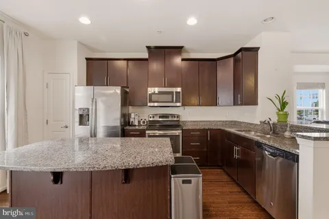 $525,000 | 7300 Summit Rock Road, Elkridge, MD 21075